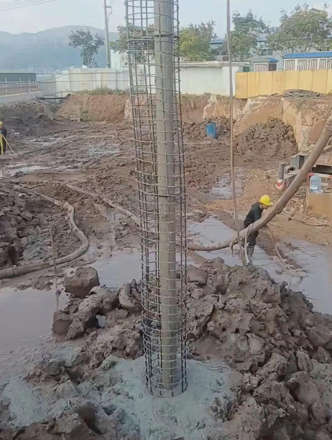 马鞍山长螺旋钻孔压灌桩